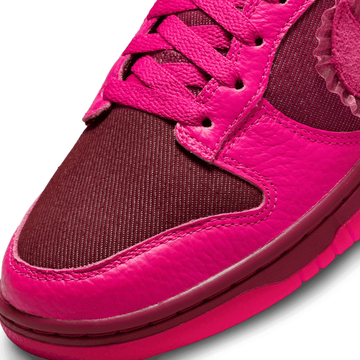Nike Dunk Low Valentine's Day 2022 (W) - DQ9324-600 Raffles and