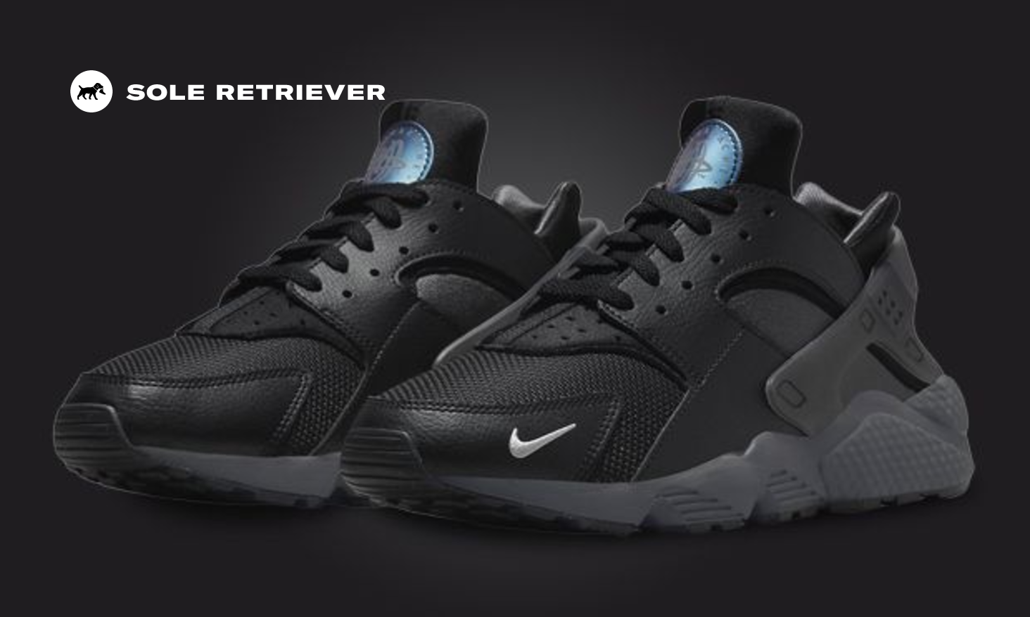 Nike air clearance huarache black iridescent